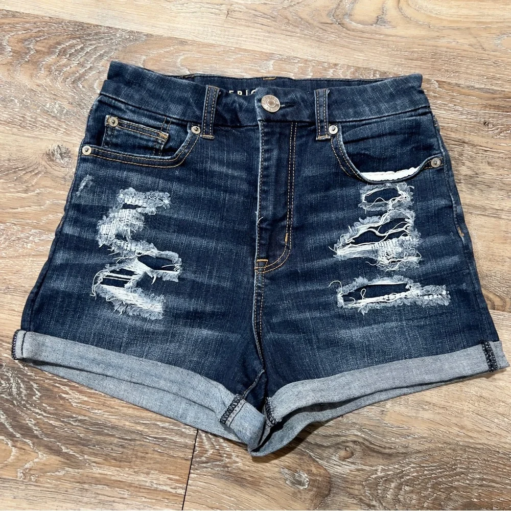 American Eagle Hi-Rise Next Level Stretch Distressed Shorties size 2 Dark Wash - Picture 1 of 5